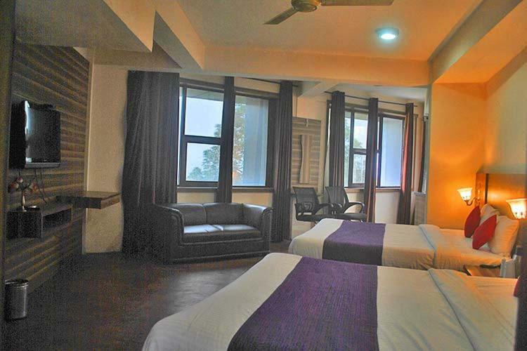 Hostel Vijay Palace Dharamshala Exterior foto